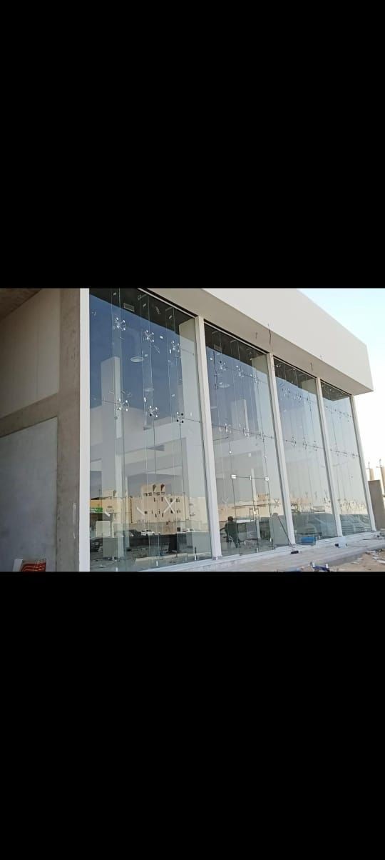 تركيب وتوريد الزجاج السيكوريت